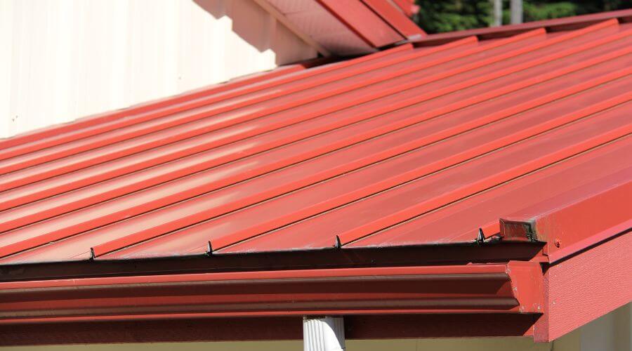 Professional gutter cleaning in Phillips, ME